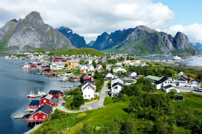 Norwegia – samolotem 12-15.06.2026